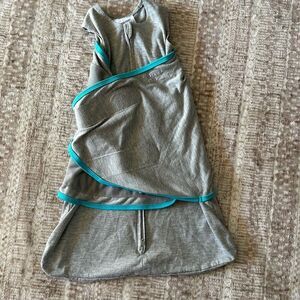 Halo Sleepsack Size newborn - 3 months gray ideal temp swaddle